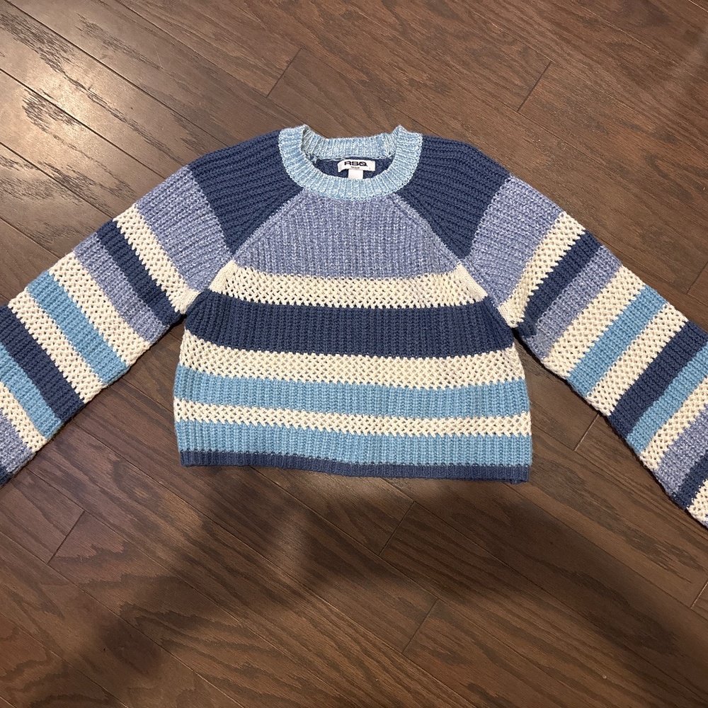 Tilly’s sweater